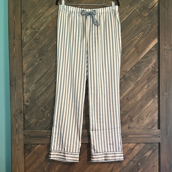 Victoria's Secret Striped Pajama Set - Pink and White - Picture 6 of 8